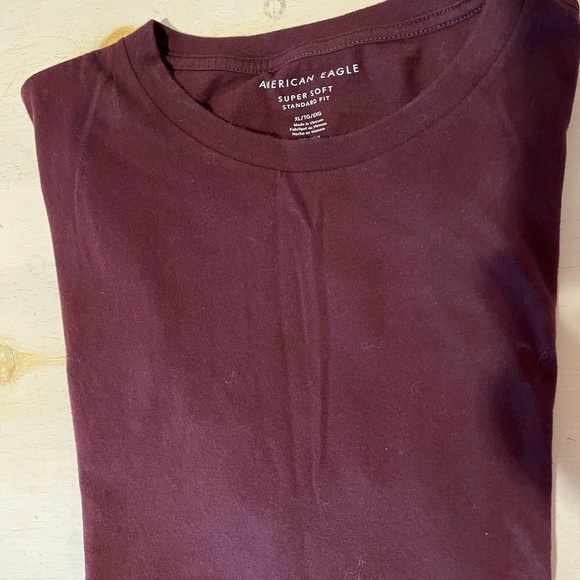 American Eagle Men’s Tee - Picture 4 of 4
